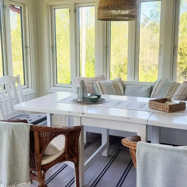 5 person holiday home in Häradsbäck โรงแรมในRyd