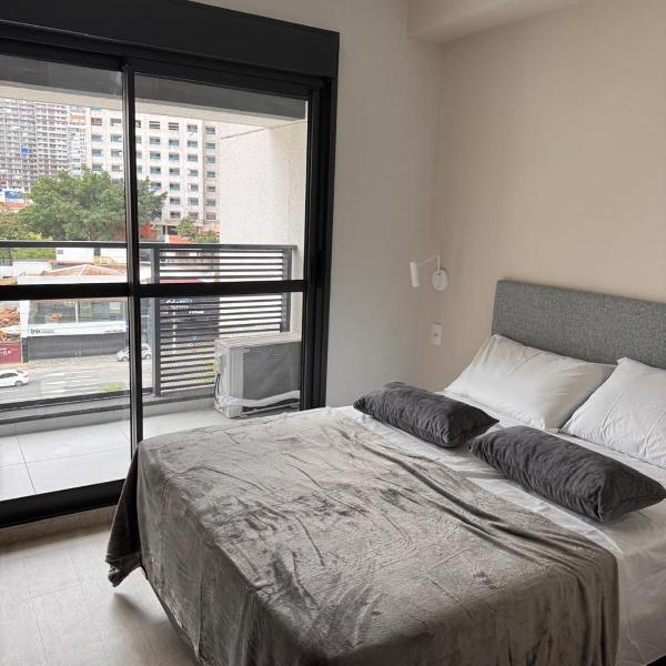 Studio DeLuxe Premium no Brooklin a 50 metros da linha Lilás do metrô