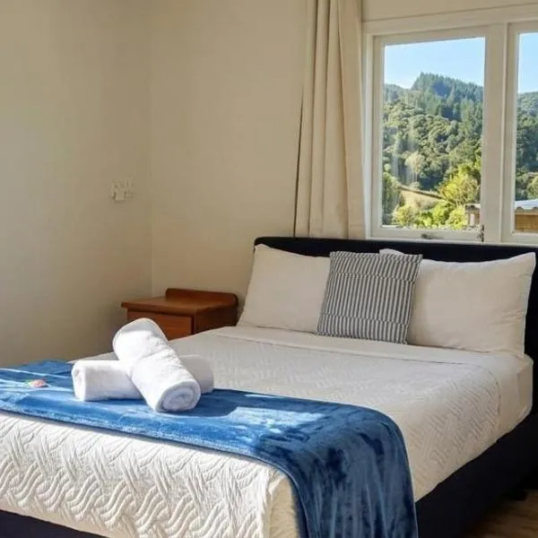 Cosy Studio Retreat, hotel em Porirua