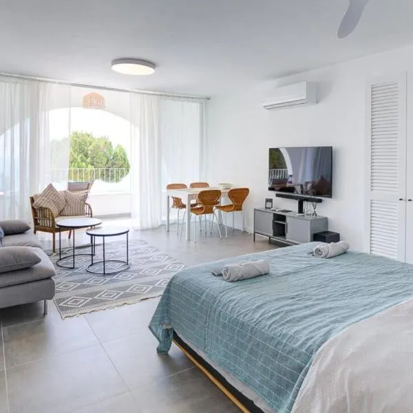 Beachfront Bliss, hotel v mestu Pissouri