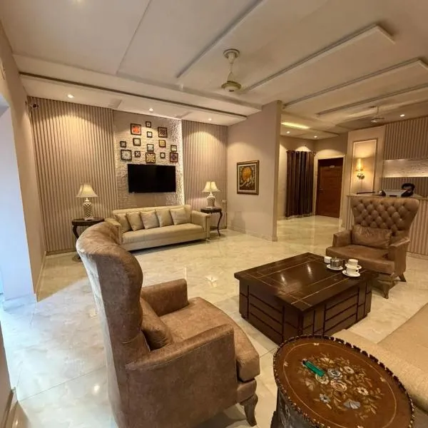 Shelton Hotel Gulberg, hotel in Lahore