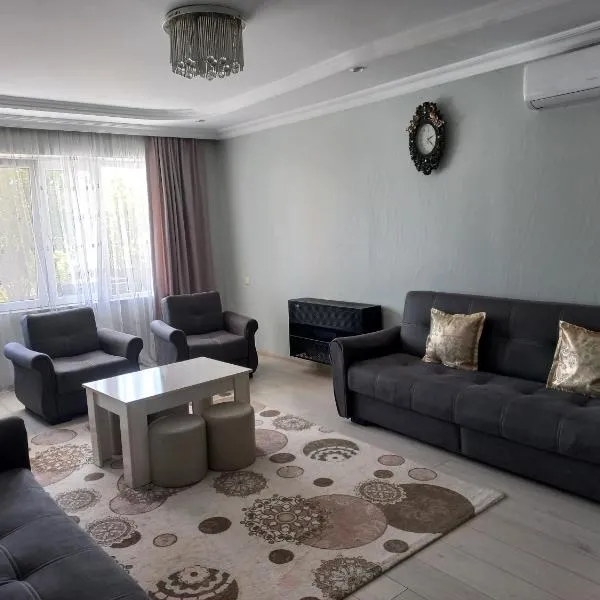 BATUMI House with Two Bedrooms, Hotel in Batumi