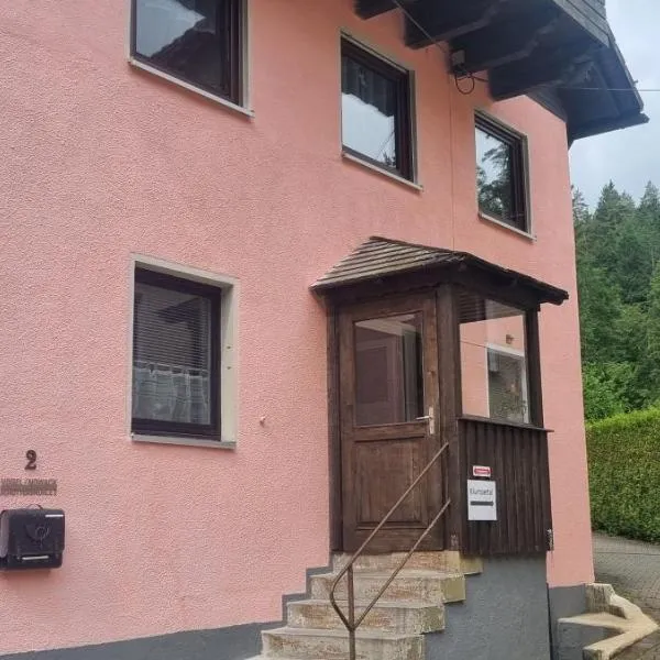 FeWo Mephisto, hotell i Pottenstein