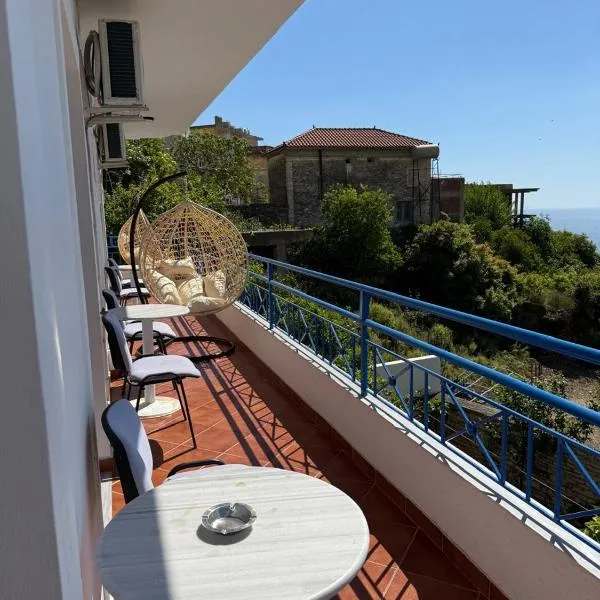 Guesthouse Mili, hotell sihtkohas Piqeras