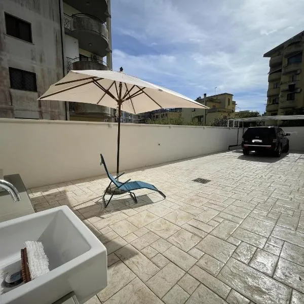 Il Rifugio di Nettuno - Appartamento con giardino, hotel v mestu Nettuno
