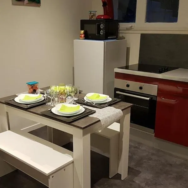 Viesnīca Logement privé au sein d'une résidence de famille pilsētā Šolē