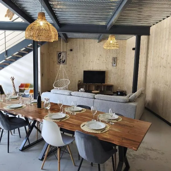 Loft 8 pers à la ferme - nature, océan & lacs du Médoc, hotel a Moulis-en-Médoc