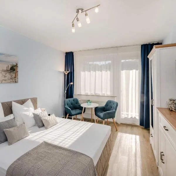 Nur 100m zum Strand FeWo Ostseeflair by Pro Home Appartements, hotel in Zempin