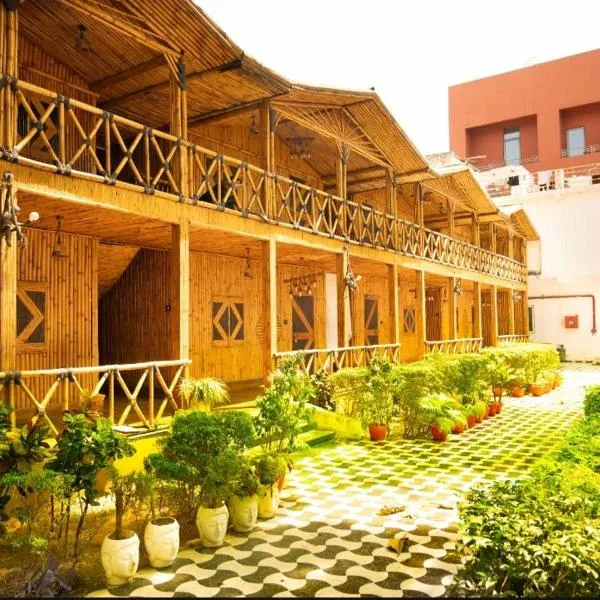 Rāmnagar में, होटल Hotel First Impression
