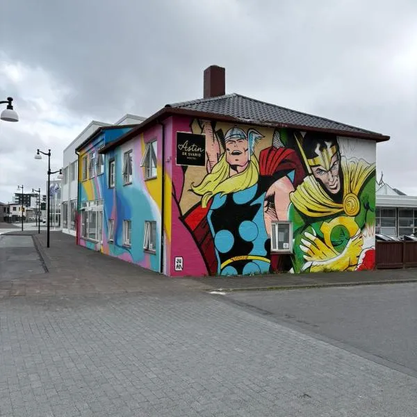 Ástin er svarið Hostel, hotell sihtkohas Keflavík