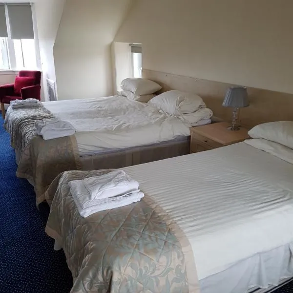 Aboukir Hotel, hotel en Panbride