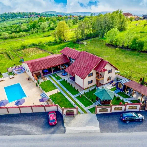 Pensiunea Adrian, hotel en Novaci-Străini
