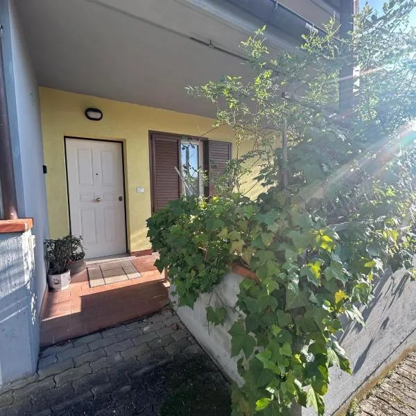 Casa andrea, hotell sihtkohas Ravi