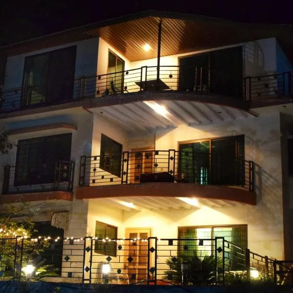 ASRA Murree - Mountain View House – hotel w mieście Bhurban