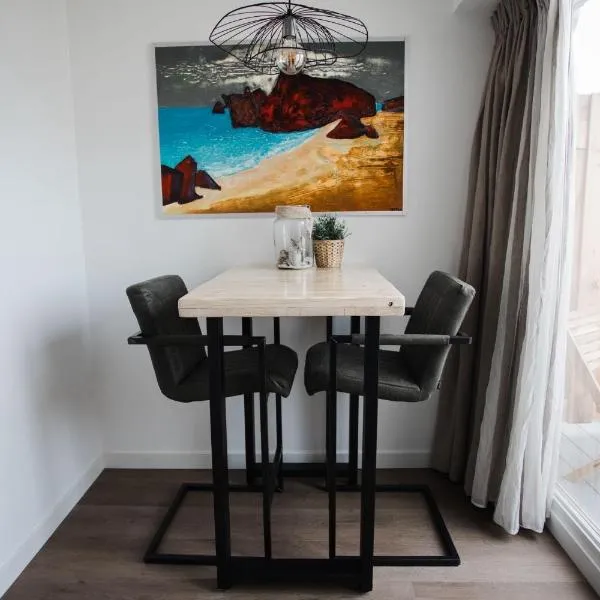 vredehof appartement, hotel v destinaci Sint Maartensbrug