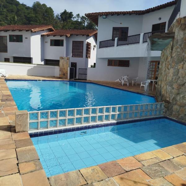 Casa em condomínio na Praia do Lázaro - Ubatuba
