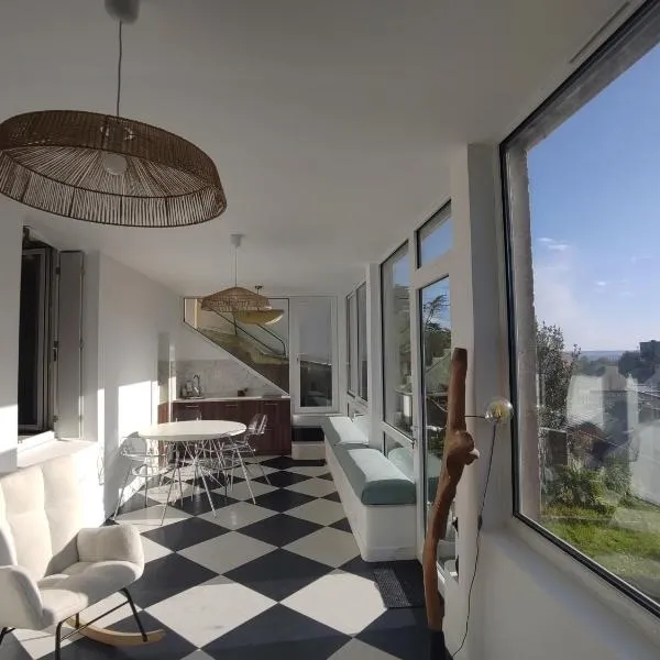 Appartement vue mer, proche centre ville, hotelli kohteessa Brest