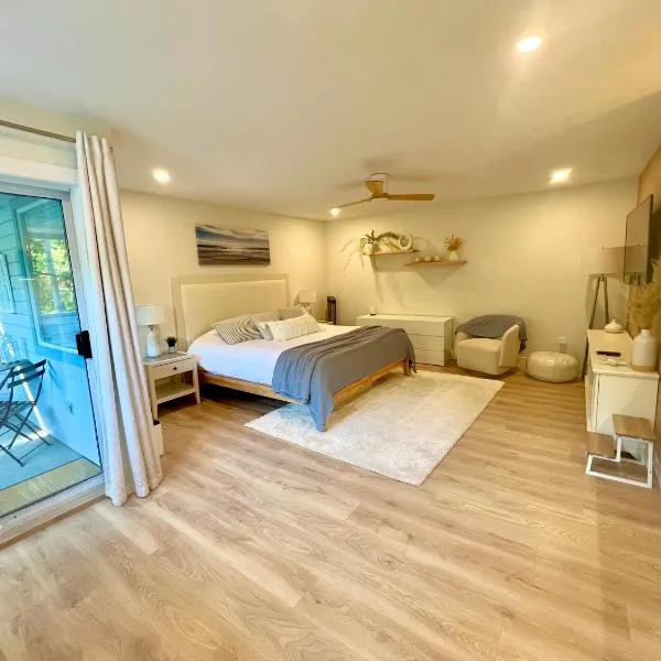 The Low Tide Suite, khách sạn ở Nanoose Bay