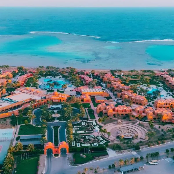 Swisstouch Oriental Resort, Hotel in Bucht von Coraya