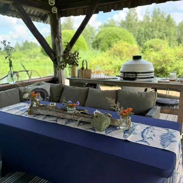 Wiire Private Holiday Home & Smoke Sauna, hotel en Saulepa