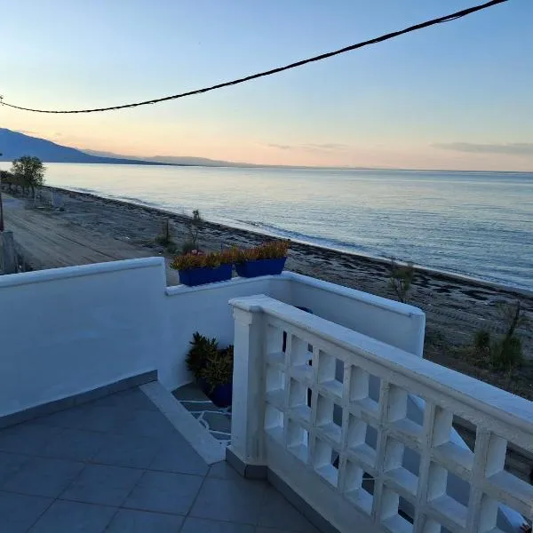 Poseidon Street ΝΕΑ ΜΕΣΑΓΓΑΛΑ Γκαρσονιέρα 5، فندق في نيا ميساكغالا