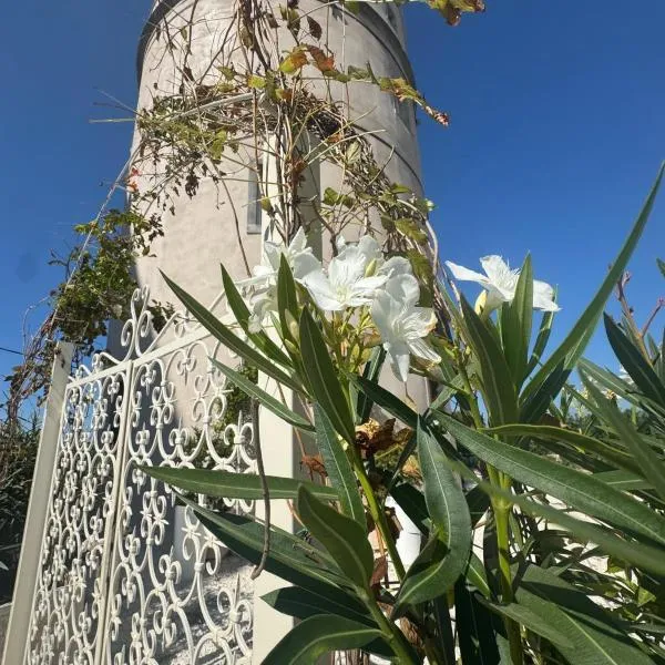 Torre Biancaluna, hotel in Vico del Gargano