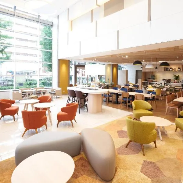 Holiday Inn & Suites Shin Osaka by IHG, khách sạn ở Osaka