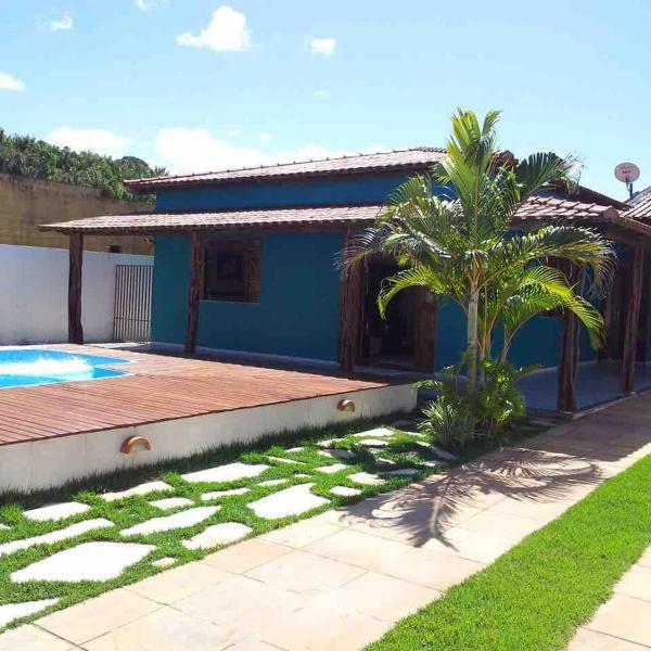 Casa grande com piscina perto da praia em Ilhéus