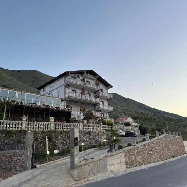 Bella Vista, hotel in Shkodër