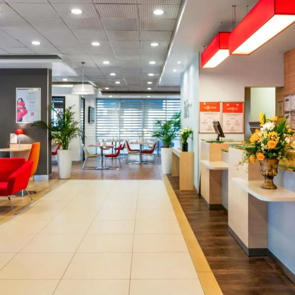 Ibis Izmir Alsancak, khách sạn ở İzmir