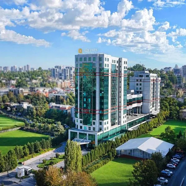 La Quinta by Wyndham Istanbul Gunesli, hotel en Estambul