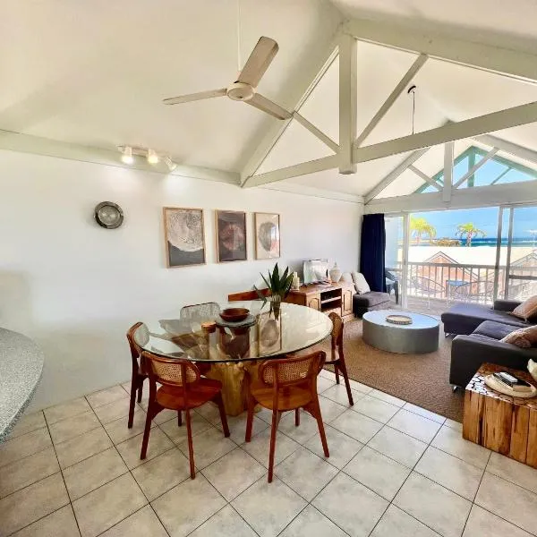 Waterfront Unit 4 - Kalbarri WA โรงแรมในคาร์ลแบร์รี