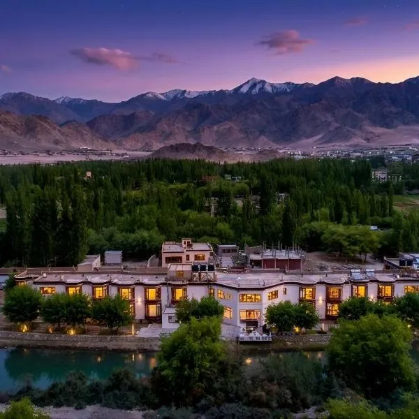 The Nature Residency - A Riverside Resort in Leh、レーのホテル