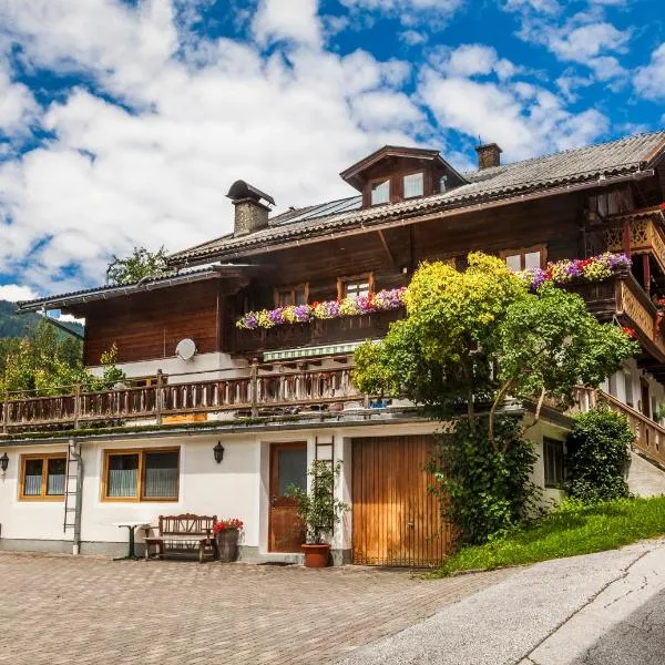 Biobauernhof Kleinummerstall, hotel v destinaci Mittersill