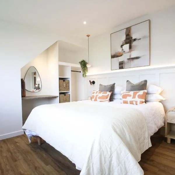 Abode Above at Tor View, hotel in Padstow