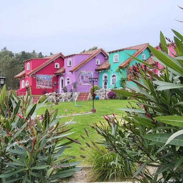 Meksykańska Laguna, khách sạn ở Debina