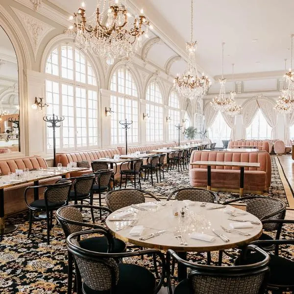 Hôtel Les Lumières - Relais & Châteaux, отель в Версале