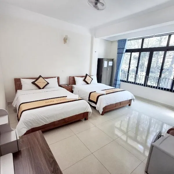 Khách sạn Sơn Tùng, Hotel in Tam Ðảo