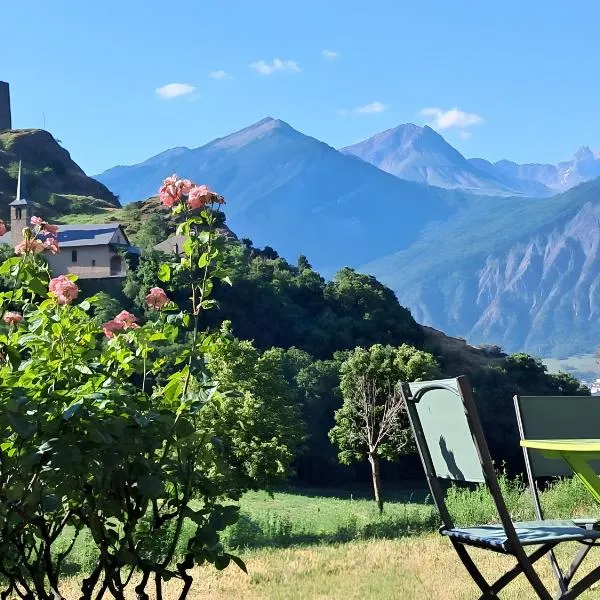 Appartement T2, Hotel in Hermillon