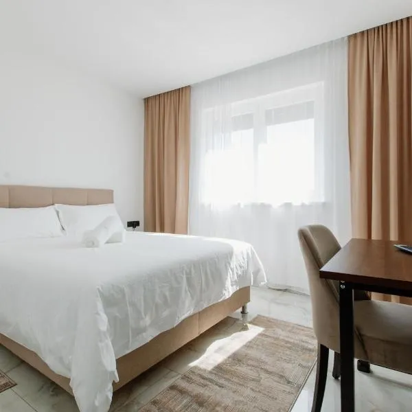 Rustikana doo, hotel u Livnu