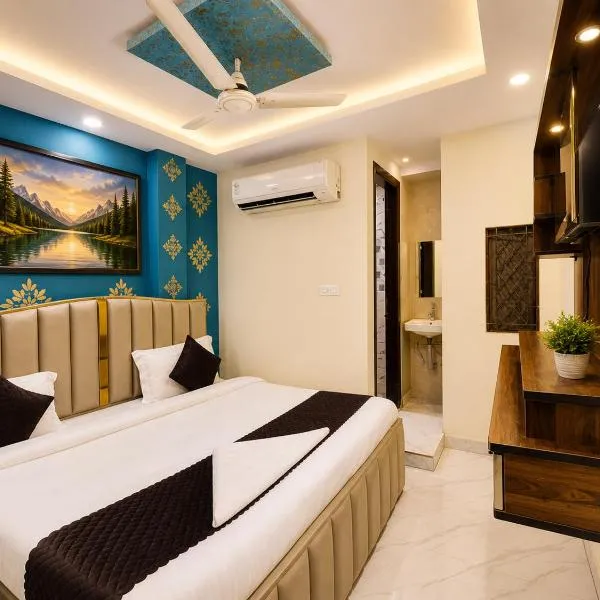 Hotel N P International - Near Govindpuri Metro Station, hotelli kohteessa New Delhi