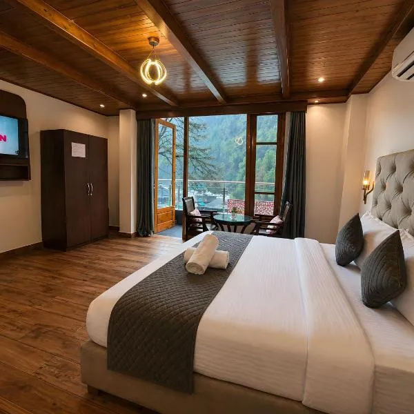 Hotel The Blueberry With Swimming Pool - By Aasia Holidays, hotel en Kasol