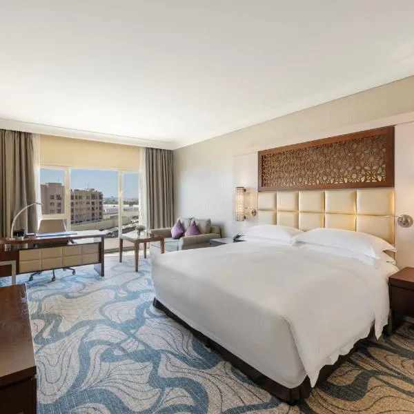 InterContinental Doha Beach & Spa by IHG, מלון בדוחה