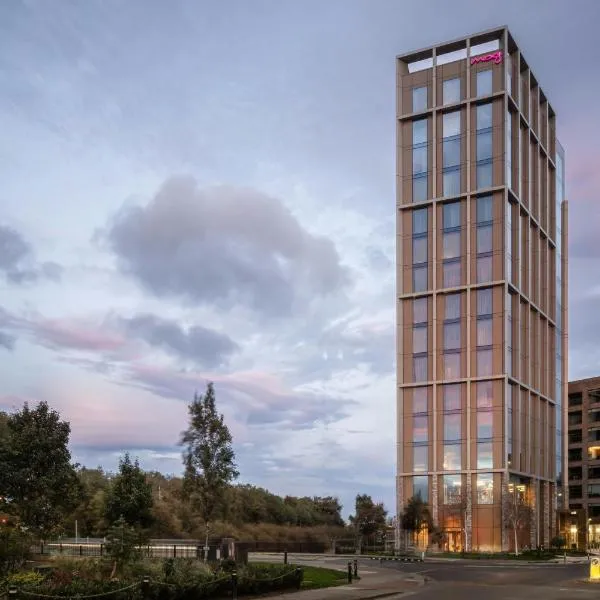 Moxy Dublin Docklands, отель в Дублине