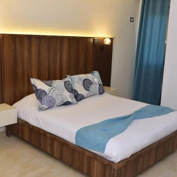 Impavid Hotel, ξενοδοχείο σε Tacape