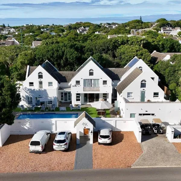 Adrift Guesthouse, hótel í St Francis Bay