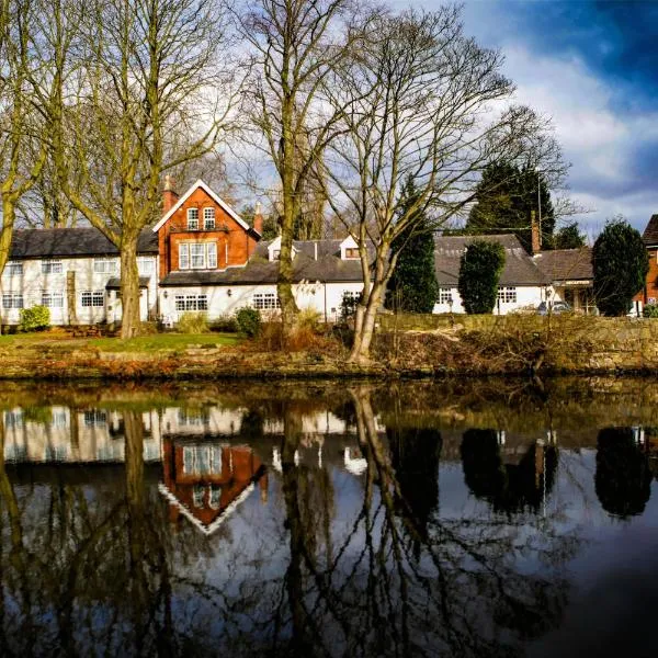 Best Western Bolholt Country Park Hotel، فندق في بيوري