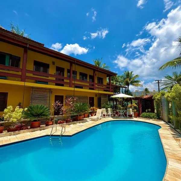Residencial Villa Cris - Jd. São Lourenço/Itaguaré, hotel in Bertioga