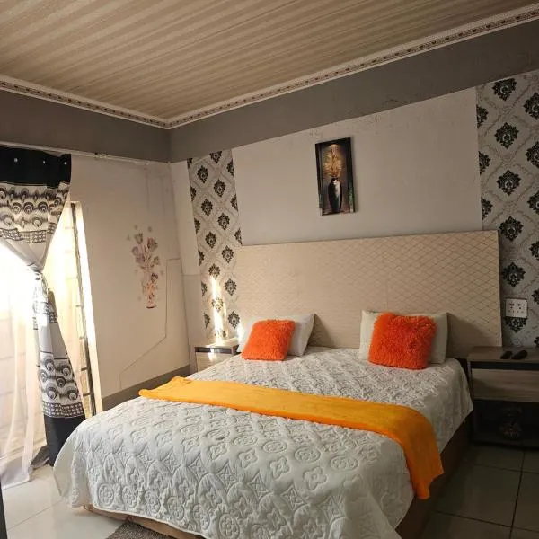 Turfloop guest house, hotel i Ga-Mothapo
