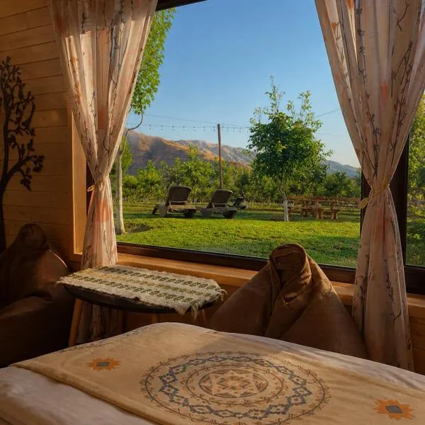 Caravanà Resort، فندق في Yeghegnadzor